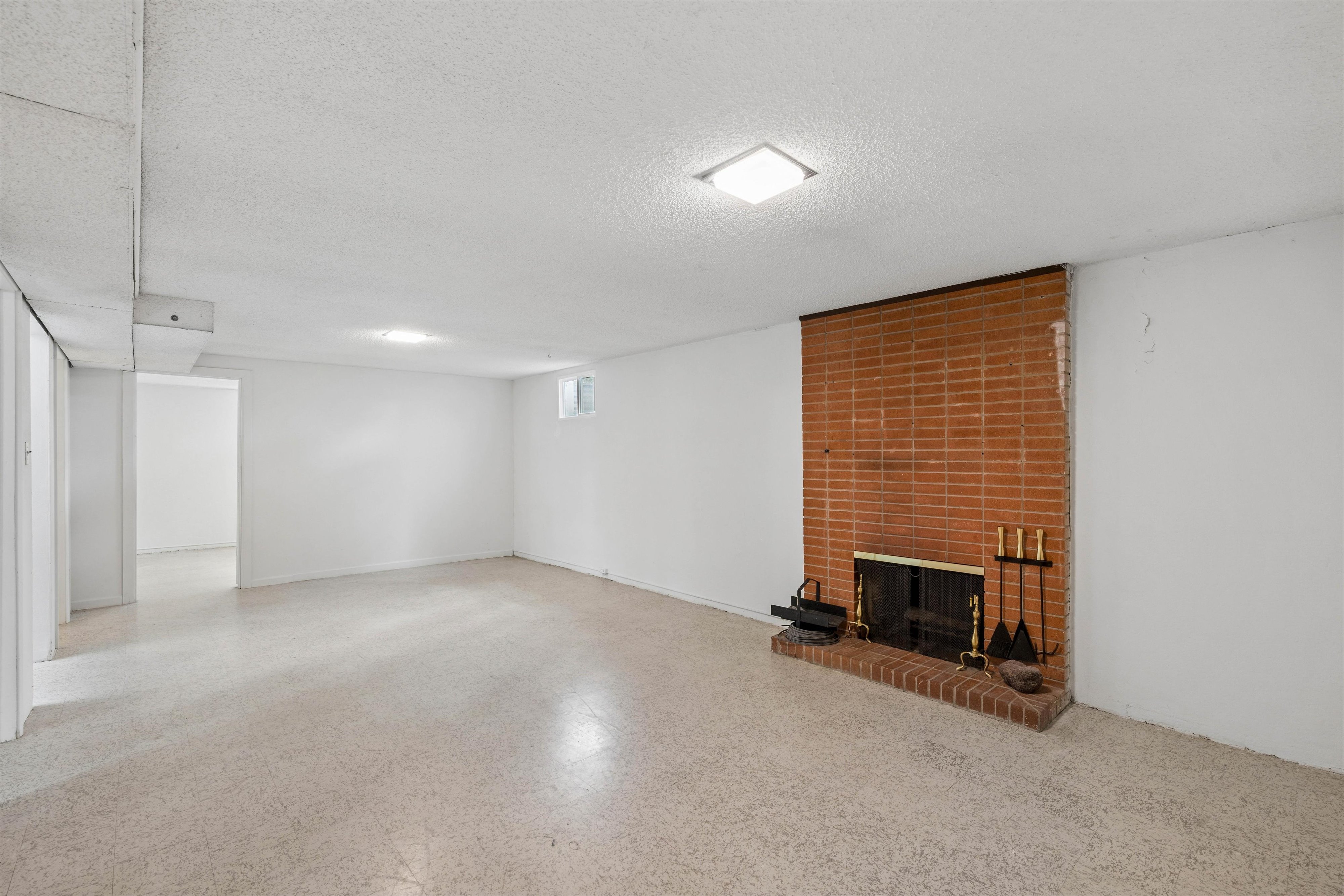  Welcome to 2900 South Jay Street - 物件實景