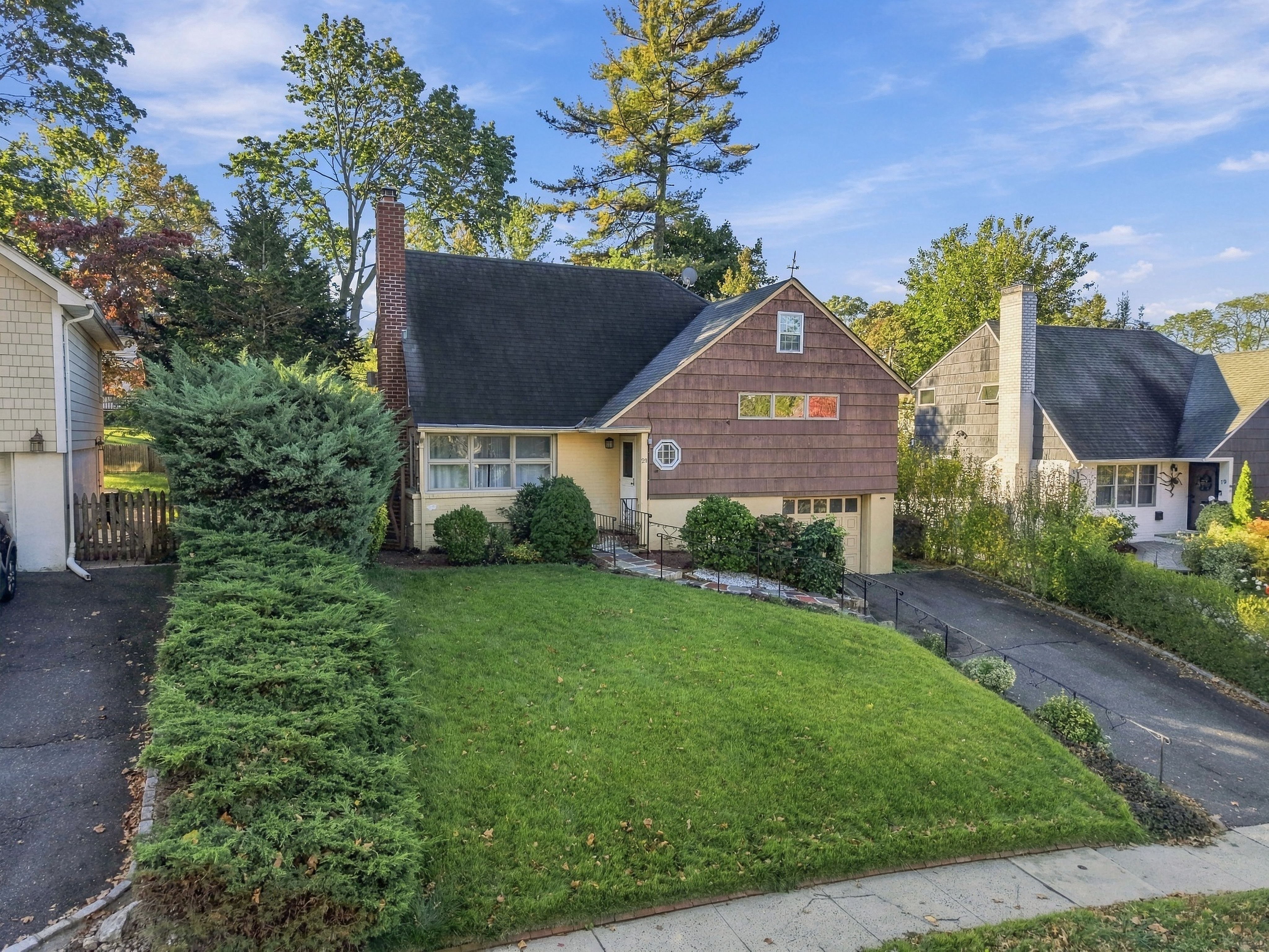  21 Revere Road, Port Washington, NY, 11050 - 物件實景