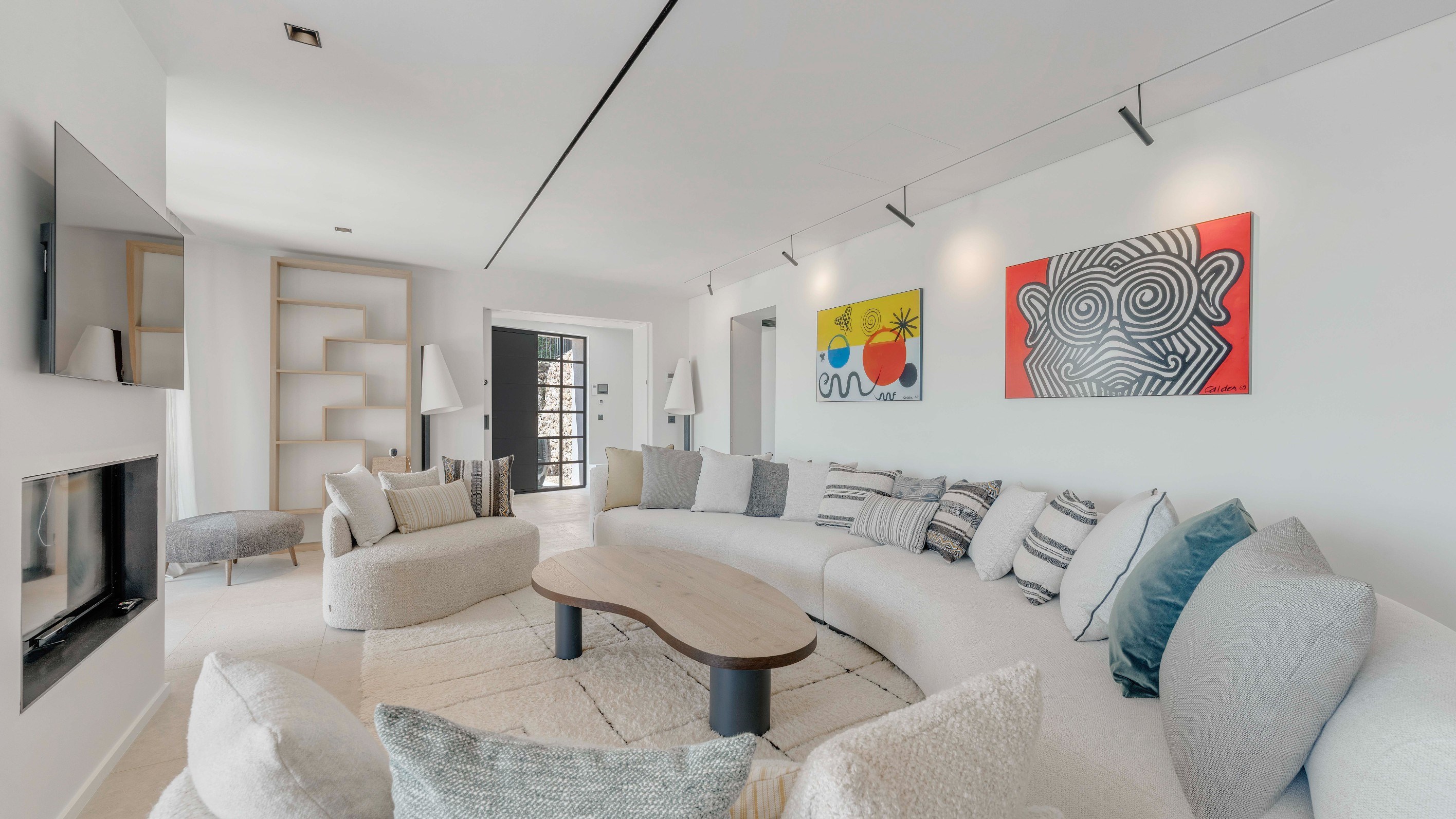  Contemporary bastide with open views and glimpse of the sea walking distance to… - 物件實景