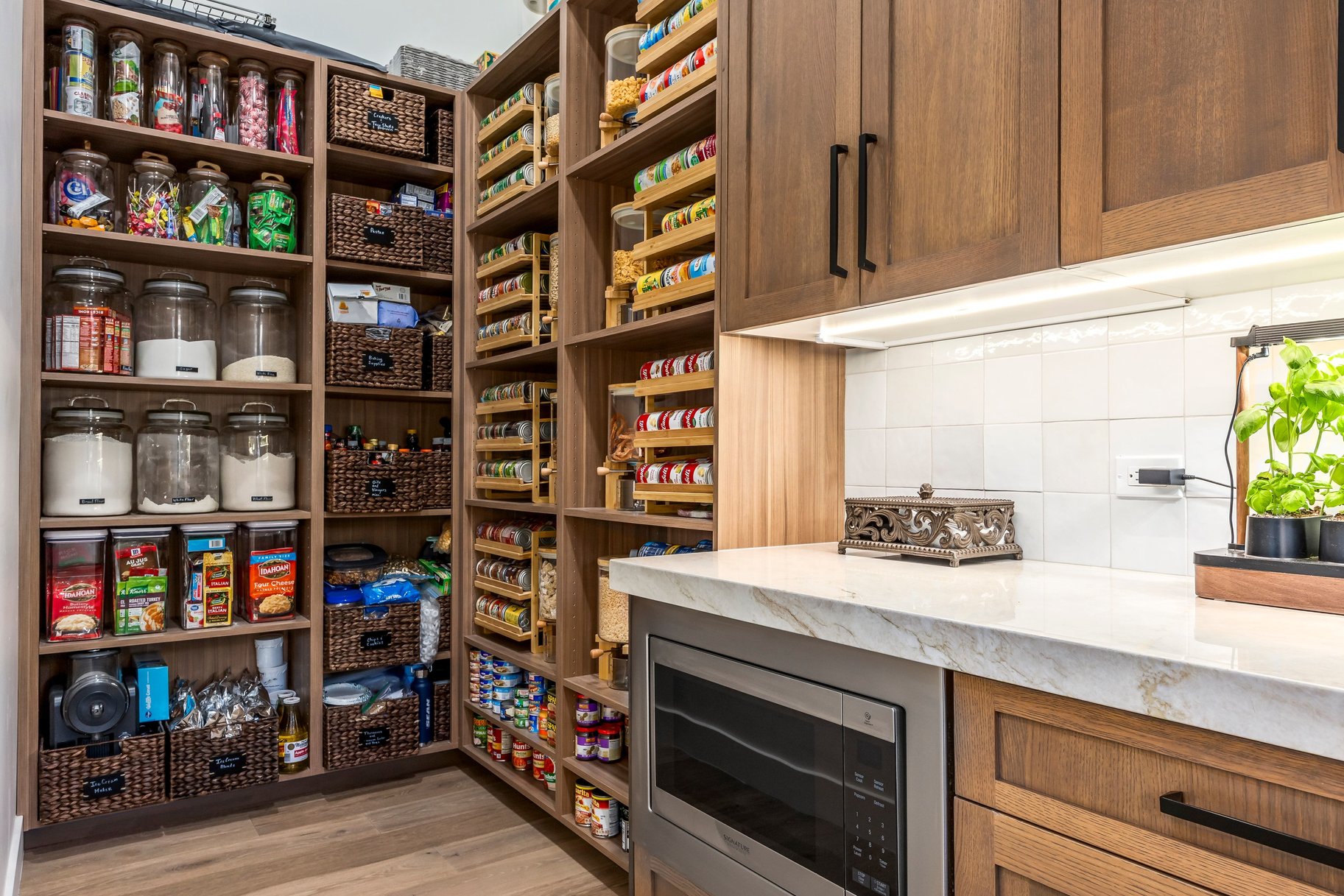  Nearly New Luxury Home with ADU, Views & Chef