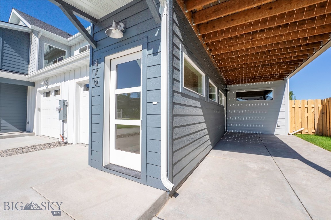 Bozeman, Montana, 59718, United States, 4 Bedrooms Bedrooms, ,2 BathroomsBathrooms,Residential,For Sale,1907134