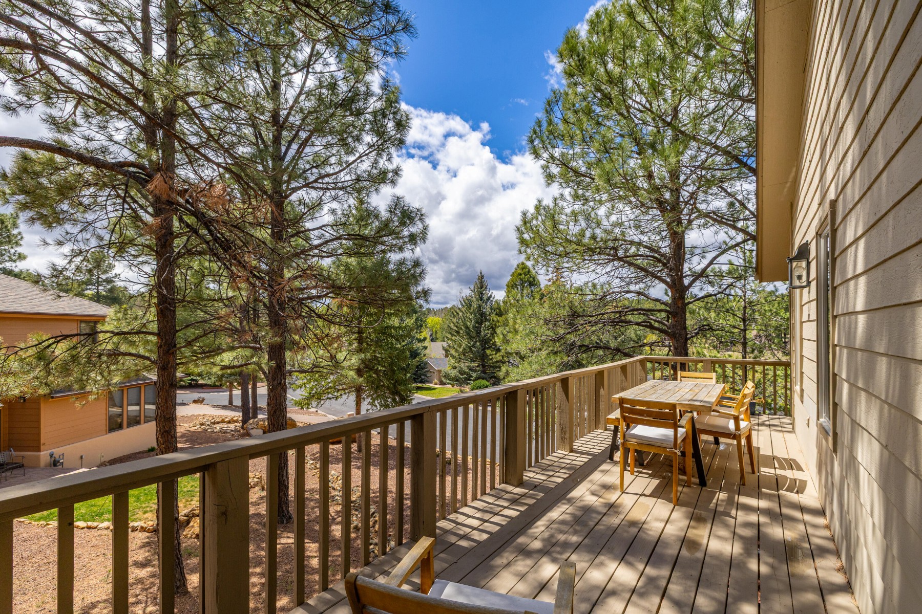  1426 N Edgewood Street¦Flagstaff, AZ - 物件實景