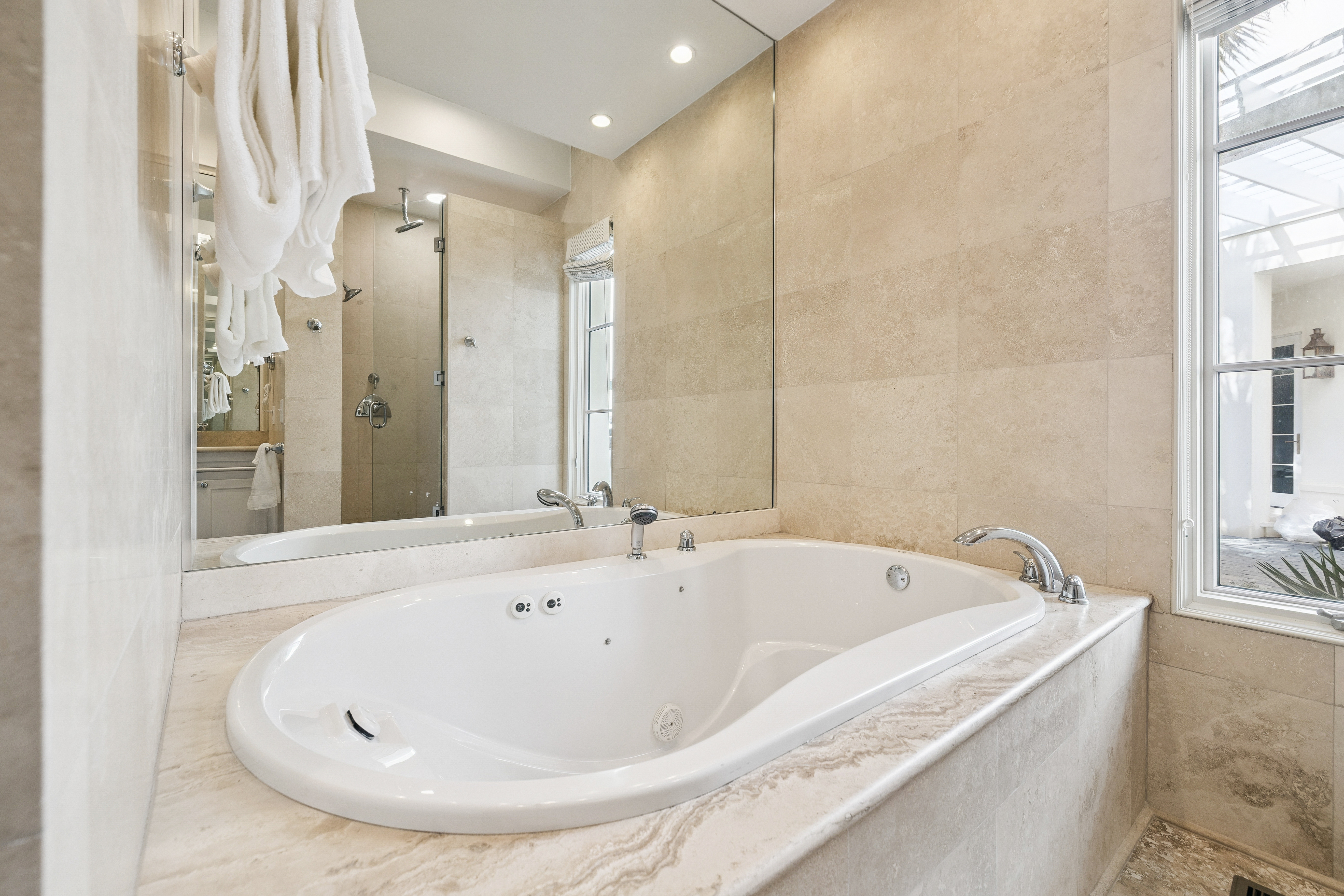  Elegant Home With Gulf Views One Row From The Beach - 物件實景