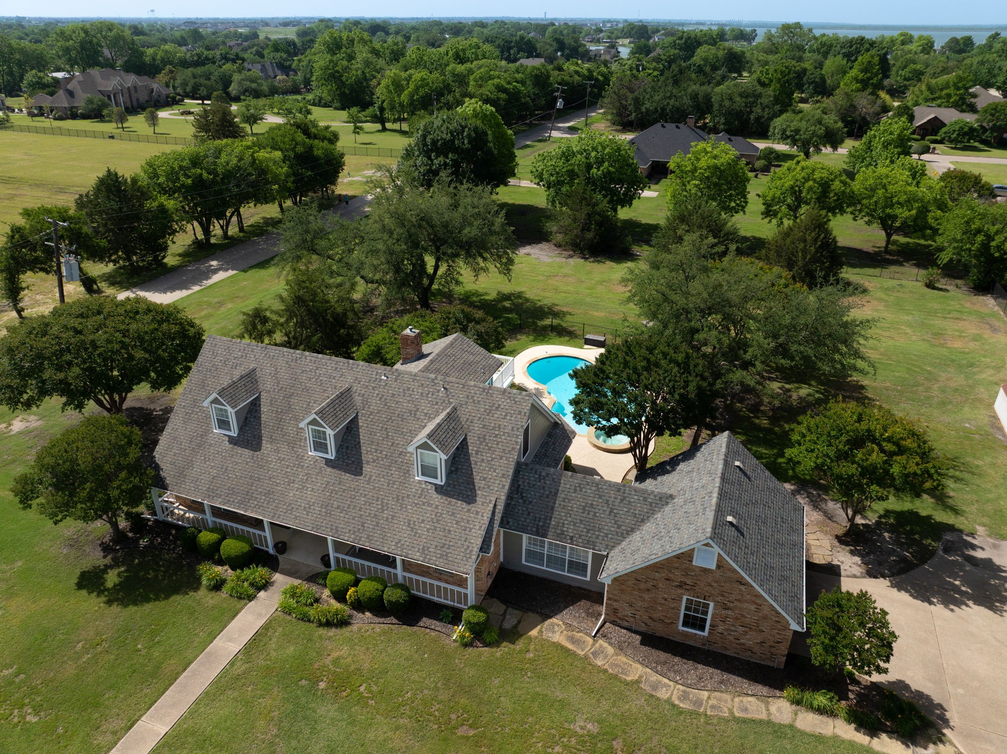 Heath, Texas, 75032, United States, 4 Bedrooms Bedrooms, ,3 BathroomsBathrooms,Residential,For Sale,1817518