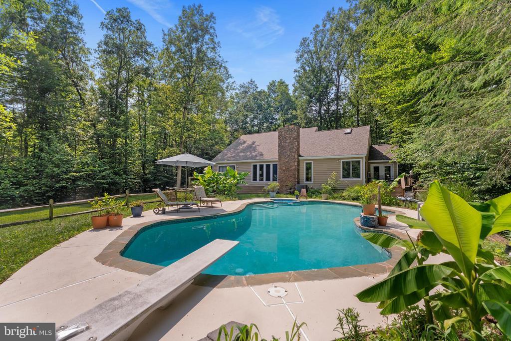 Spotsylvania, Virginia, 22551, United States, 5 Bedrooms Bedrooms, ,4 BathroomsBathrooms,Residential,For Sale,1885804
