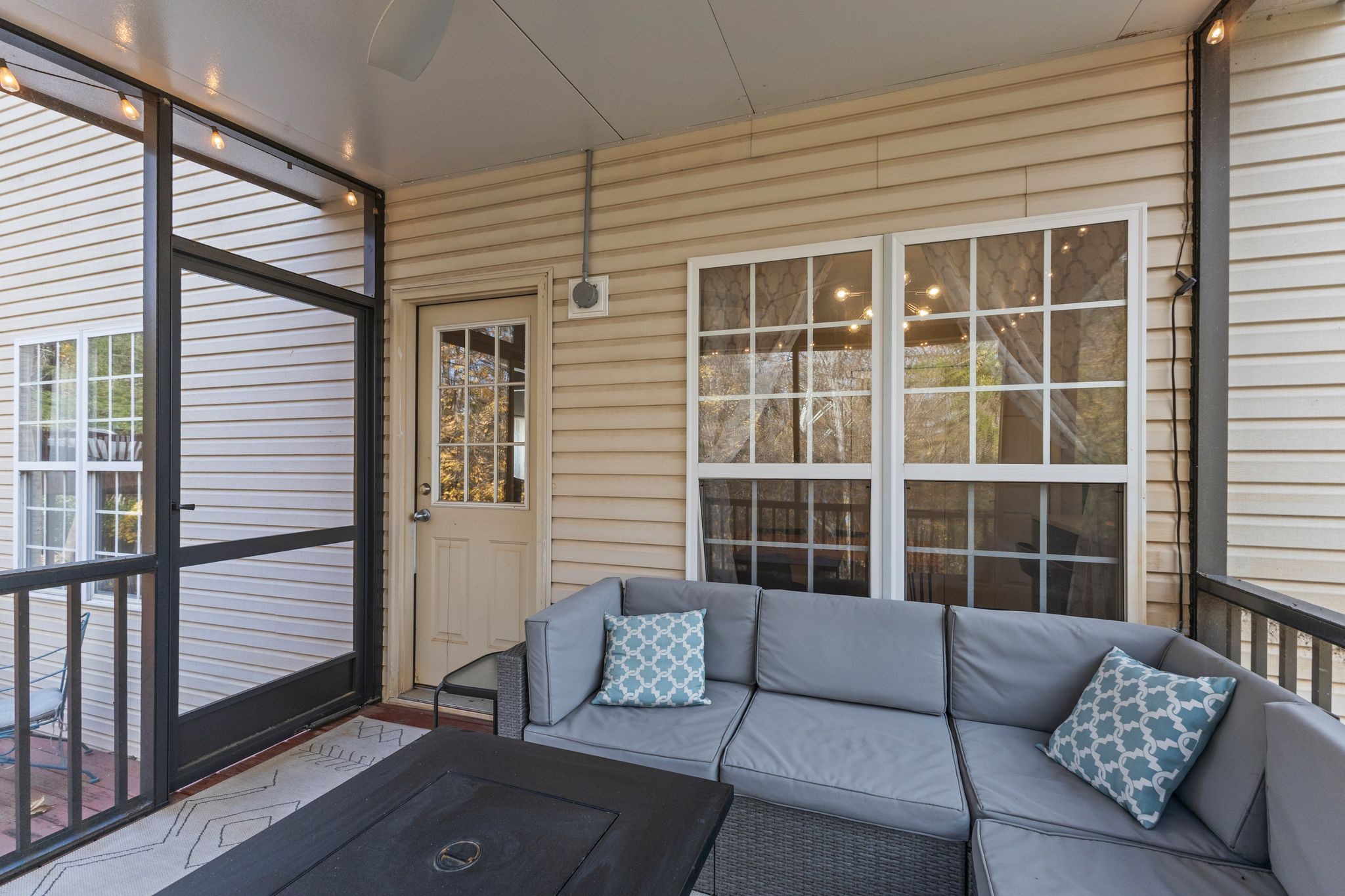 Antioch, Tennessee, 37013, United States, 3 Bedrooms Bedrooms, ,3 BathroomsBathrooms,Residential,For Sale,1994607