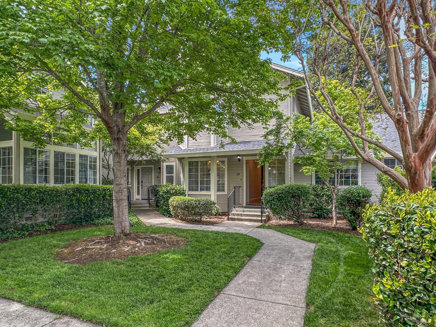 Napa, California, 94558, United States, 2 Bedrooms Bedrooms, ,3 BathroomsBathrooms,Residential,For Sale,1950858