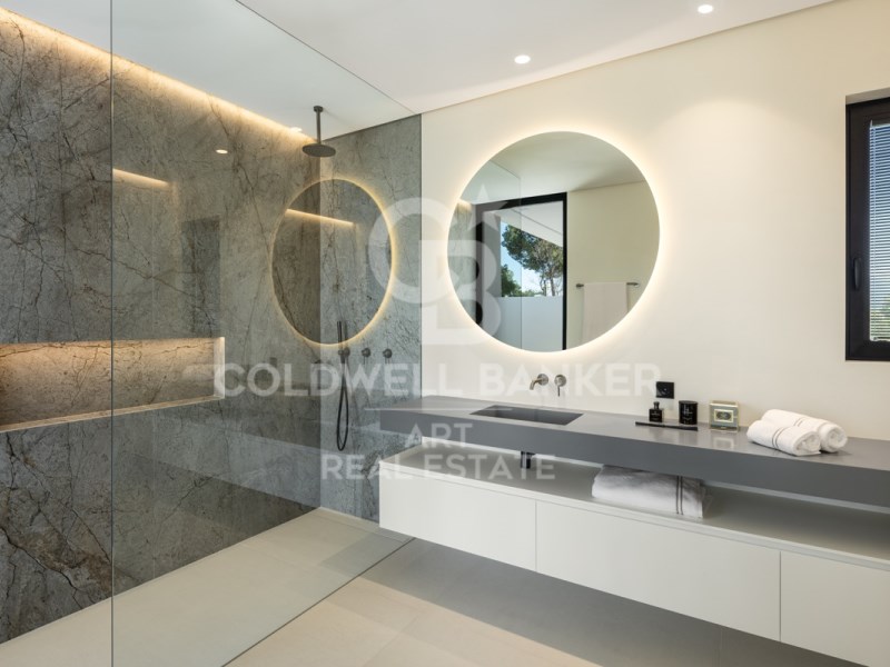 Marbella, Andalusia, ES, 6 Bedrooms Bedrooms, ,7 BathroomsBathrooms,Residential,For Sale,1760453