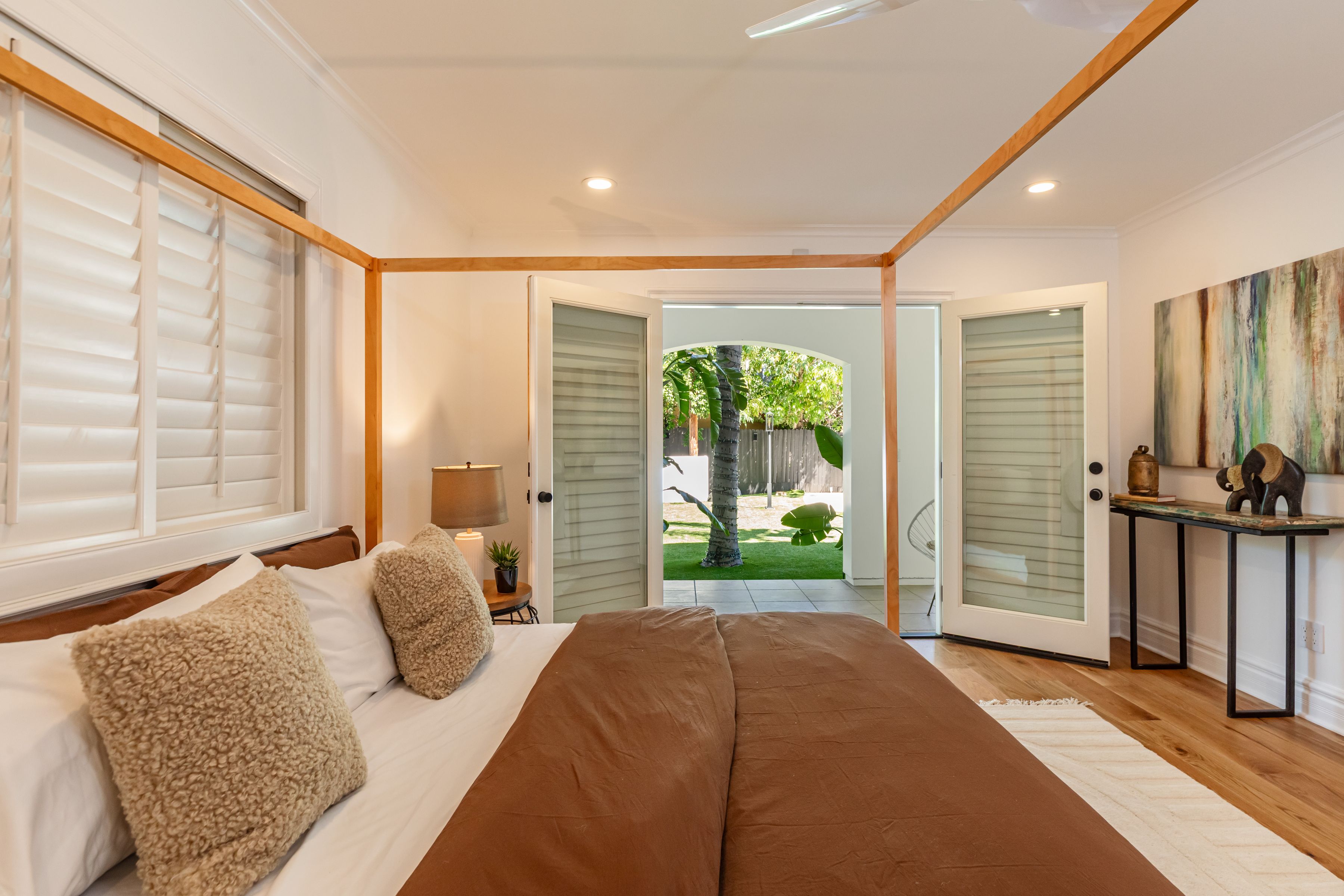  Thoughtfully Reimagined Tarzana Estate - 物件實景