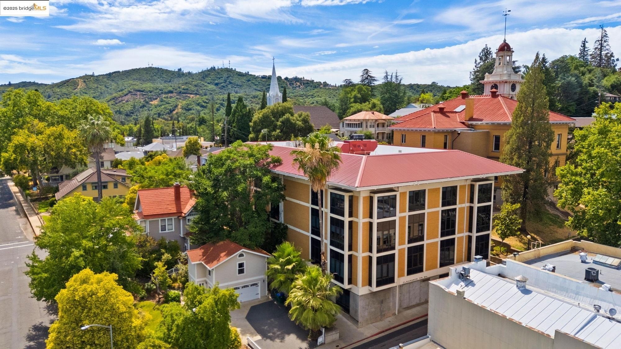 Sonora, California, 95370, United States, 5 Bedrooms Bedrooms, ,5 BathroomsBathrooms,Residential,For Sale,1903686