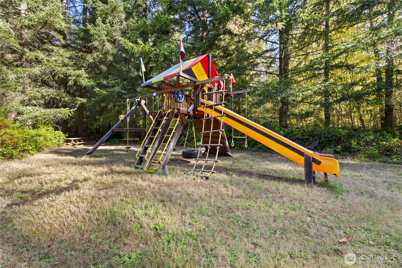 Roy, Washington, 98580, United States, 4 Bedrooms Bedrooms, ,1 BathroomBathrooms,Residential,For Sale,1997770