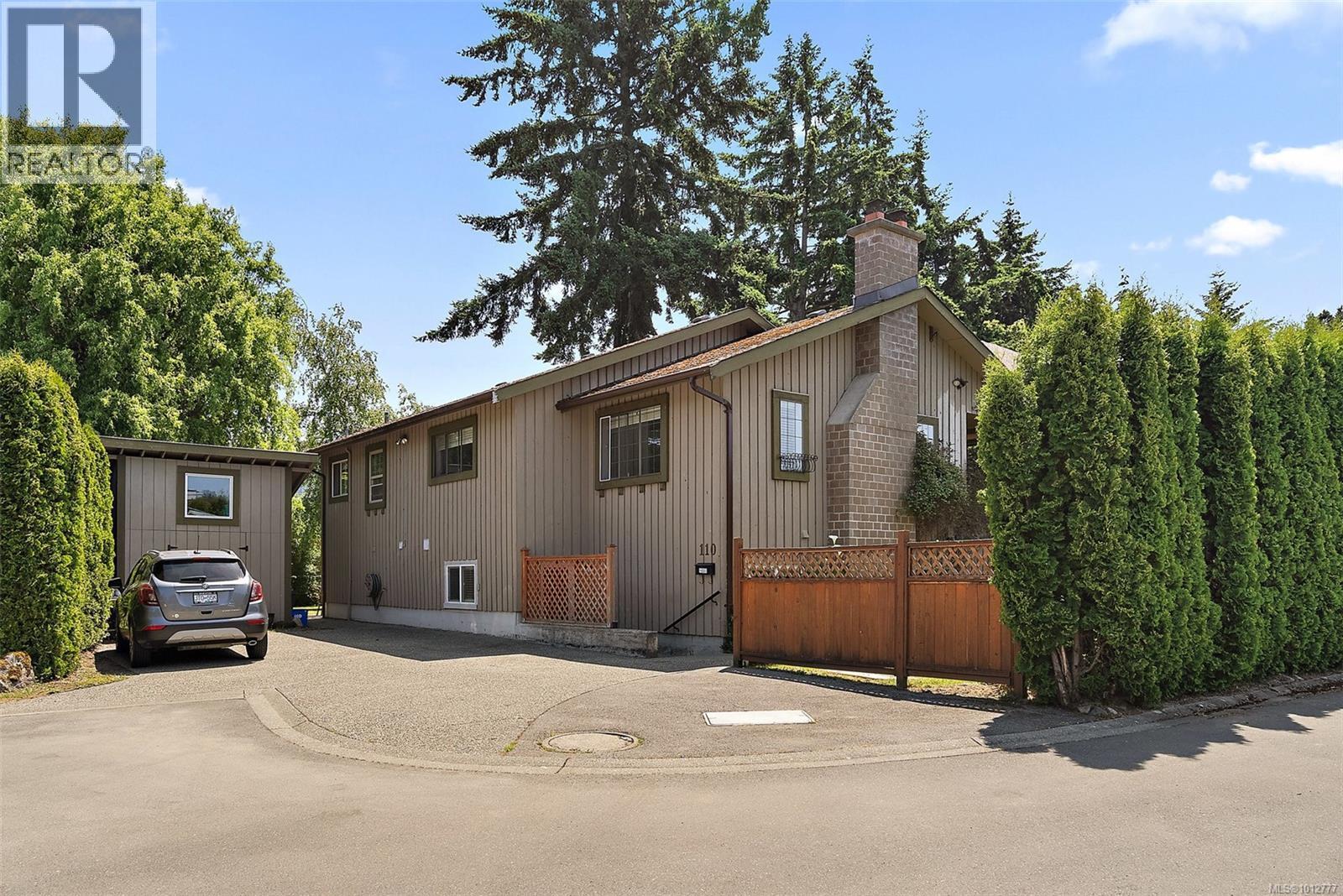 VIEW ROYAL, British Columbia, V9B 6N7, CA, 5 Bedrooms Bedrooms, ,3 BathroomsBathrooms,Residential,For Sale,1951757