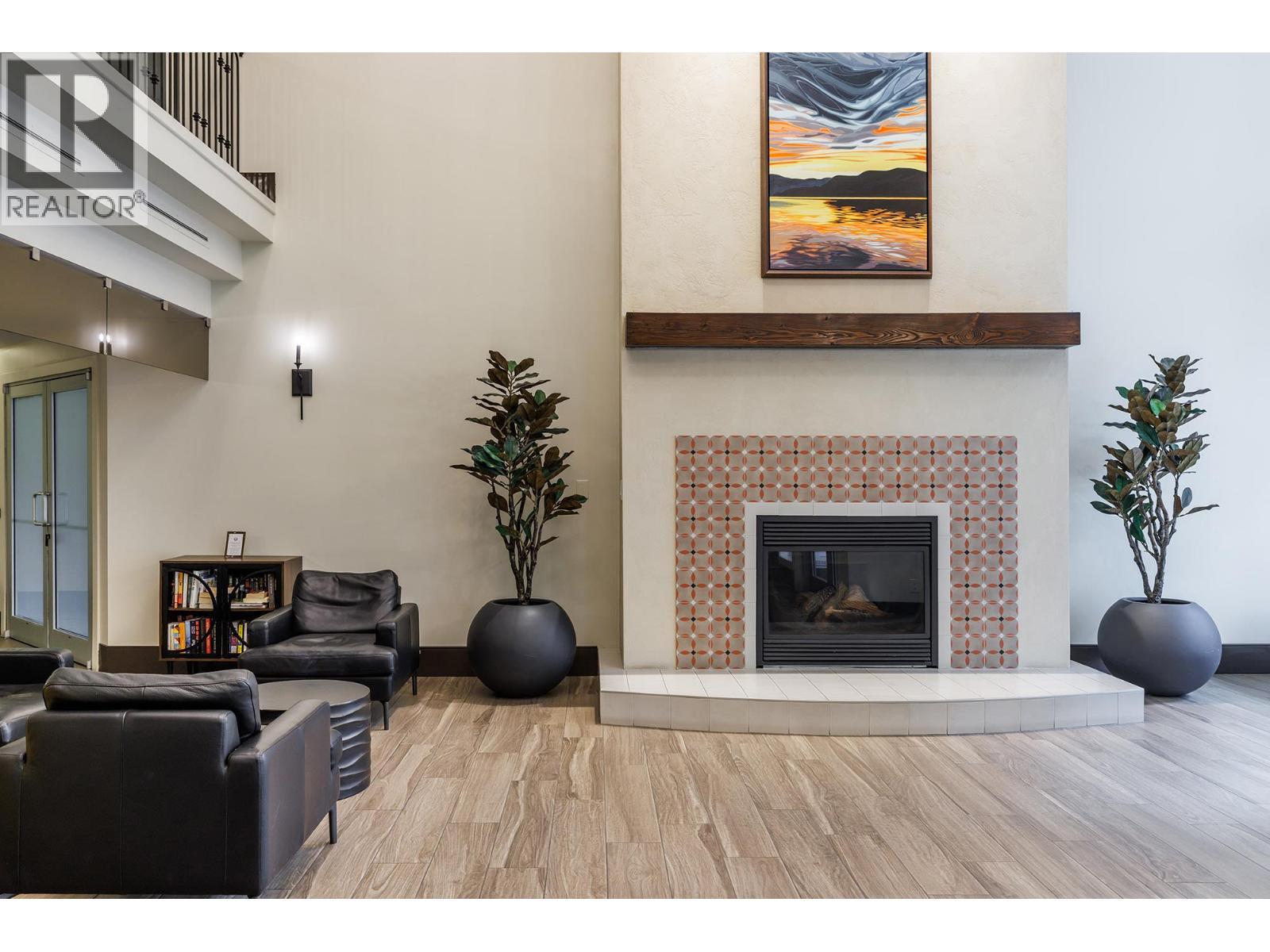 KELOWNA, British Columbia, V1Y 9W1, CA, 2 Bedrooms Bedrooms, ,2 BathroomsBathrooms,Residential,For Sale,1961456