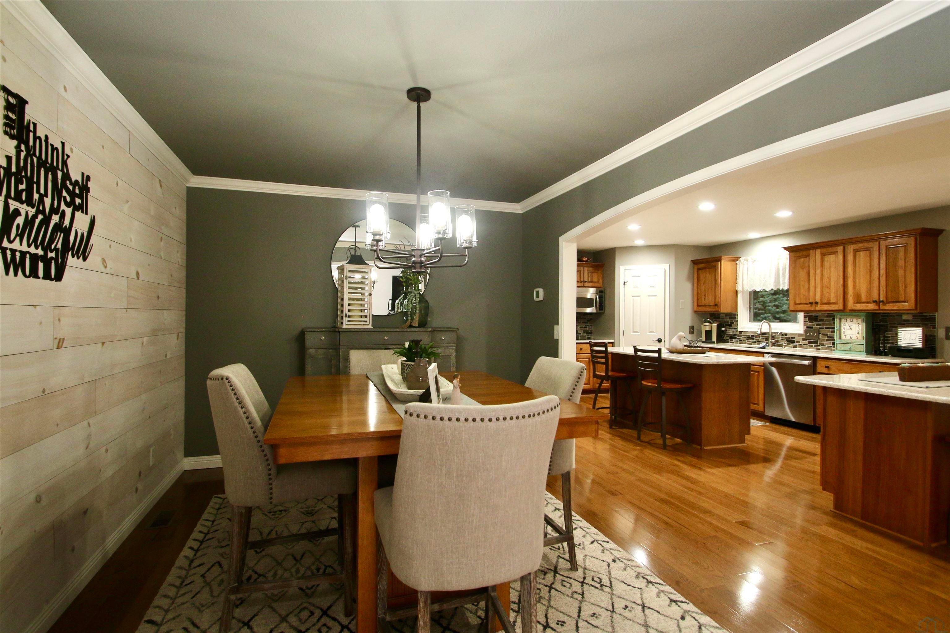 Dakota Dunes, South Dakota, 57049, United States, 4 Bedrooms Bedrooms, ,3 BathroomsBathrooms,Residential,For Sale,2033503