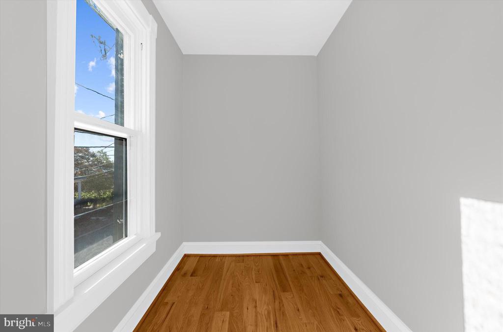 Chestertown, Maryland, 21620, United States, 5 Bedrooms Bedrooms, ,5 BathroomsBathrooms,Residential,For Sale,1988970