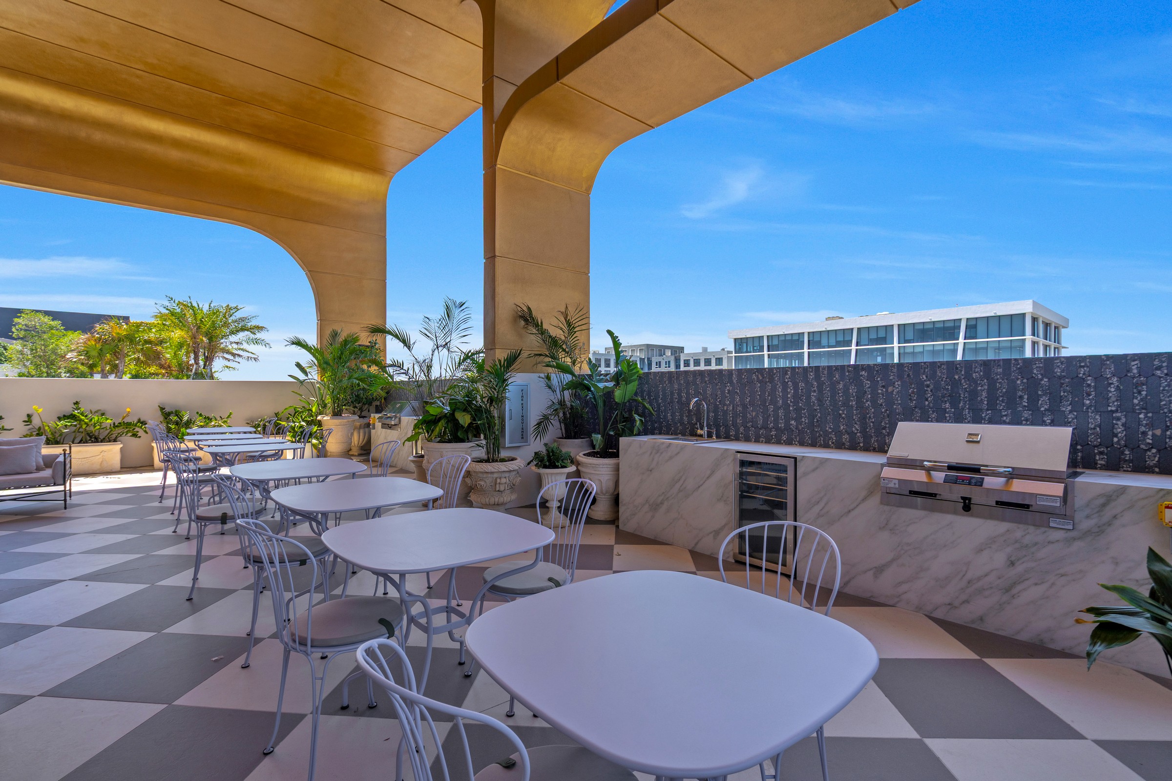  2700 Nw 2nd Avenue, Miami, FL, 33127 - 物件實景