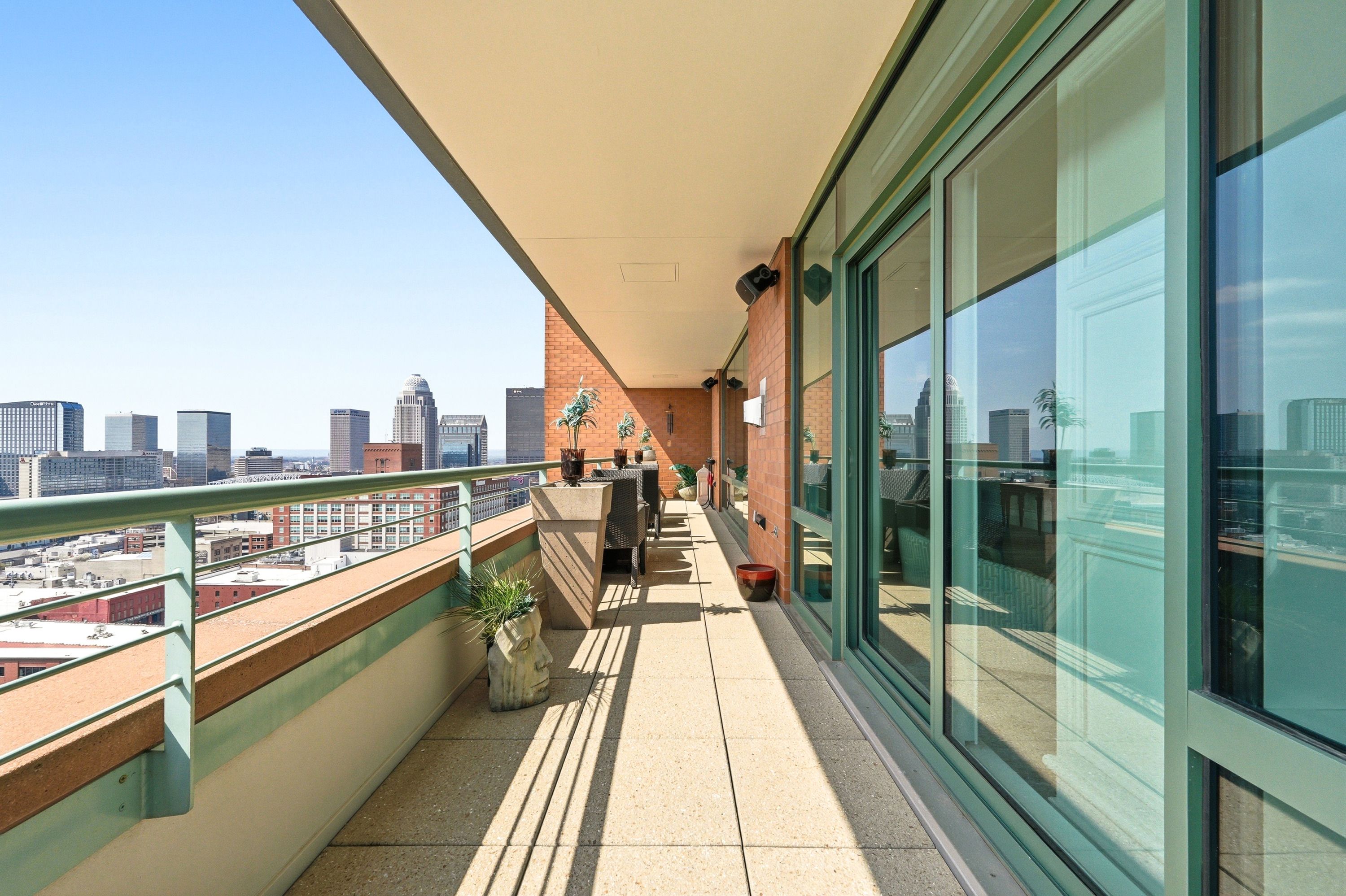 222 East Witherspoon Street, Louisville, KY 40202 - 物件實景