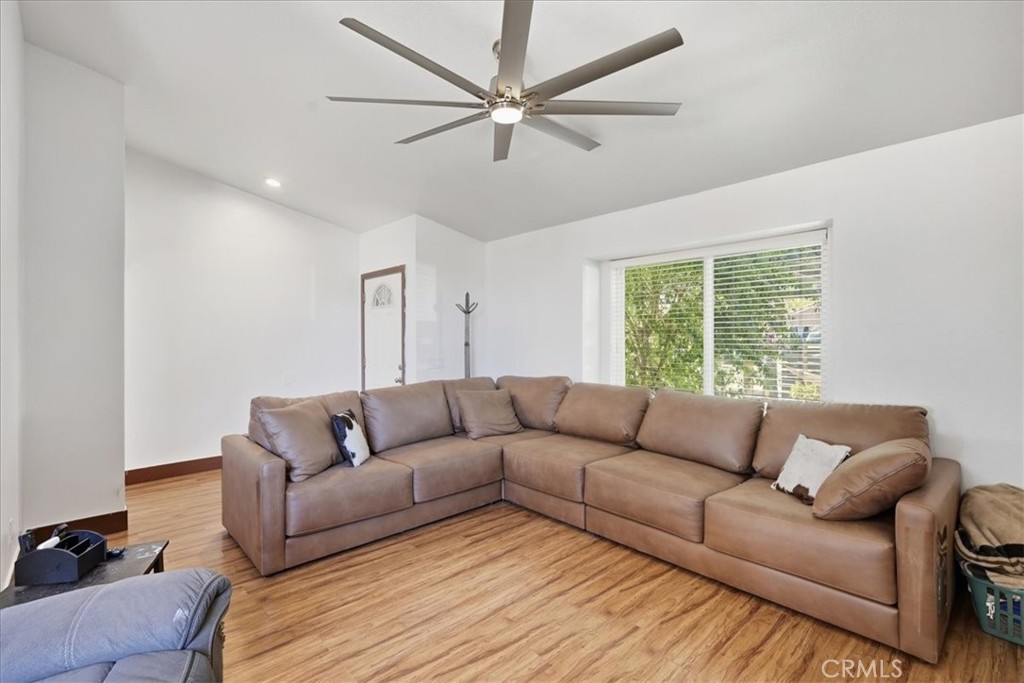 Lake Elsinore, California, 92530, United States, 3 Bedrooms Bedrooms, ,2 BathroomsBathrooms,Residential,For Sale,1977522