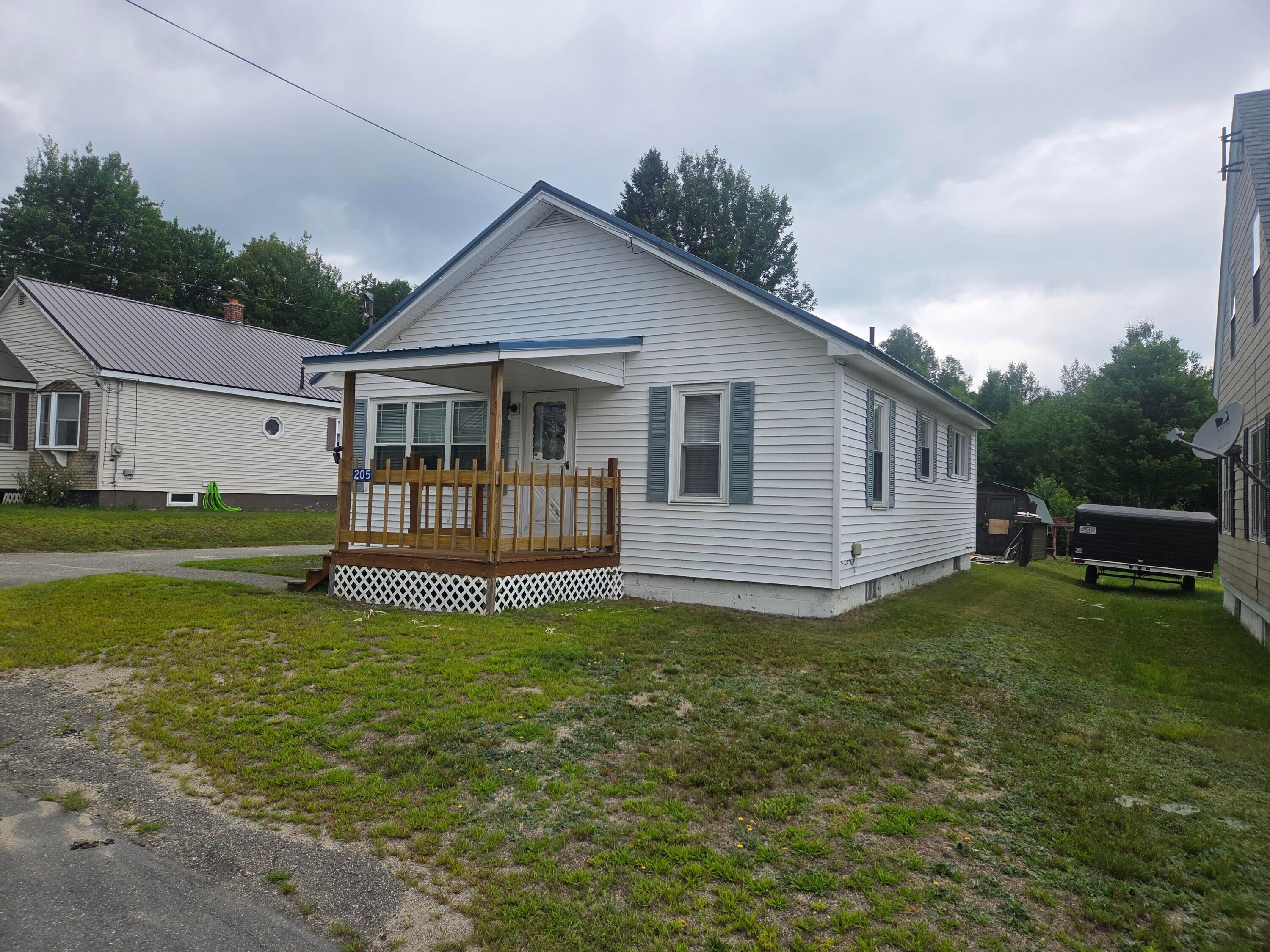 Bowdoin St, Millinocket, ME 04462 #1