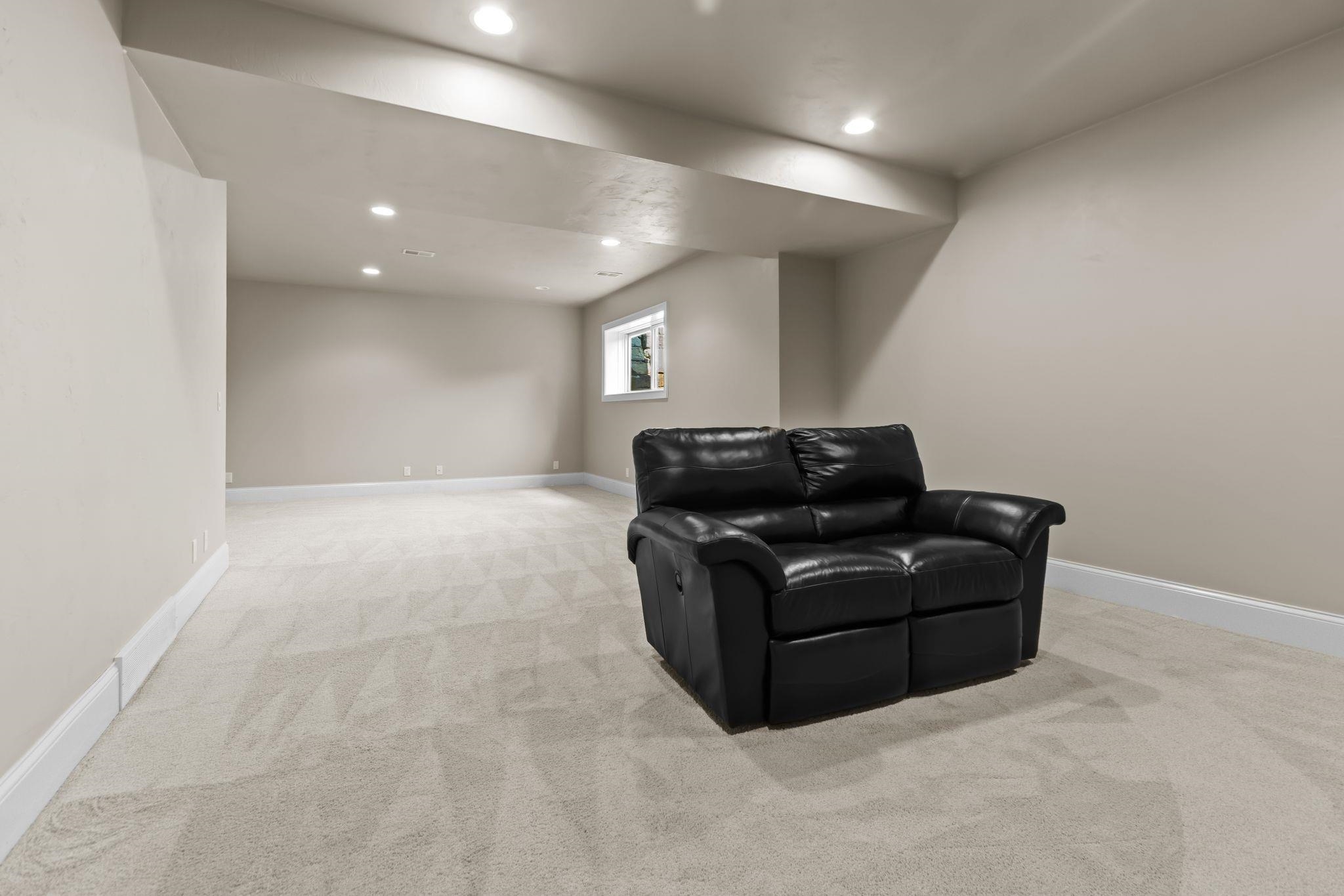 APPLETON, Wisconsin, 54913, United States, 3 Bedrooms Bedrooms, ,3 BathroomsBathrooms,Residential,For Sale,1987734