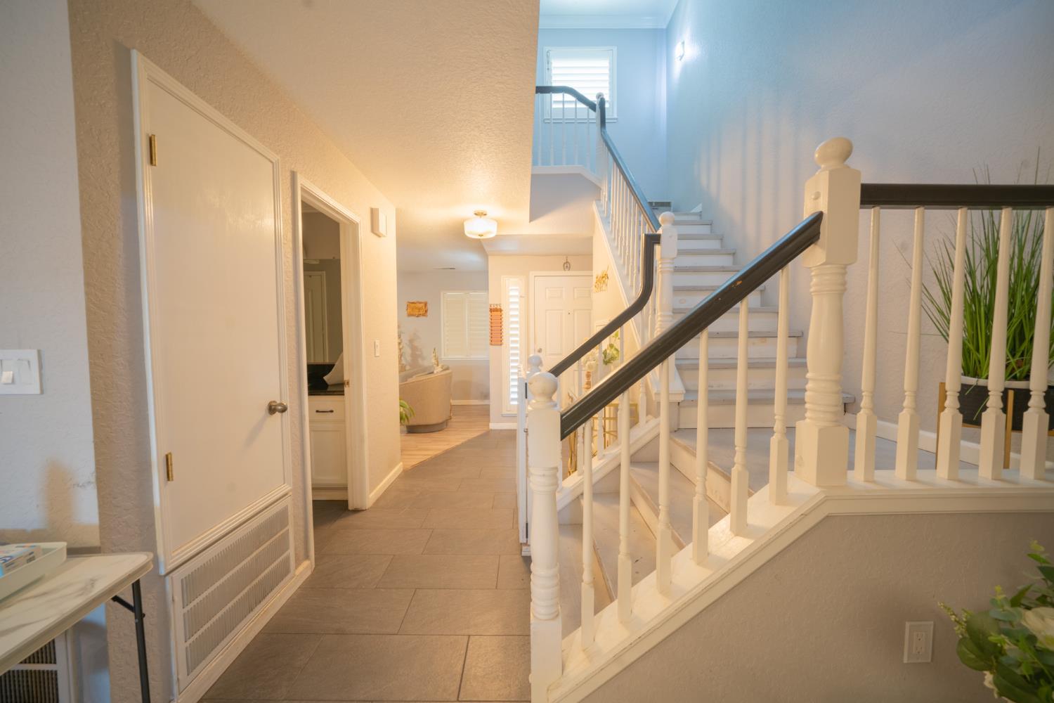 Modesto, California, 95355, United States, 3 Bedrooms Bedrooms, ,3 BathroomsBathrooms,Residential,For Sale,1921858