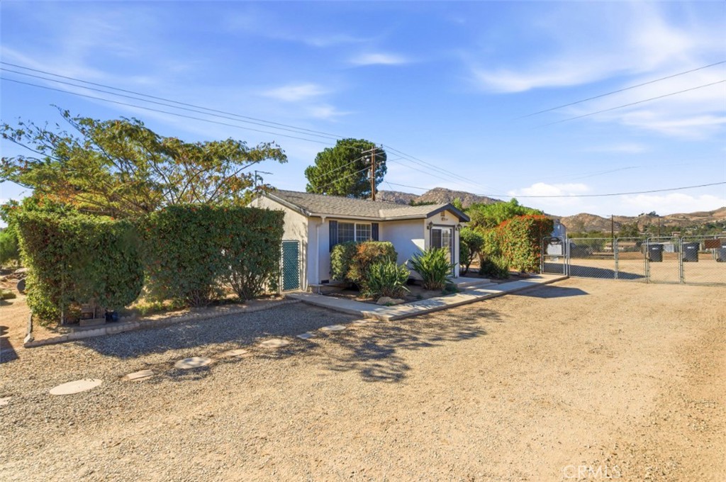 Moreno Valley, California, 92557, United States, 2 Bedrooms Bedrooms, ,1 BathroomBathrooms,Residential,For Sale,1991740