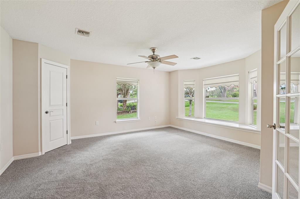 Mount Dora, Florida, 32757, United States, 4 Bedrooms Bedrooms, ,2 BathroomsBathrooms,Residential,For Sale,1882448