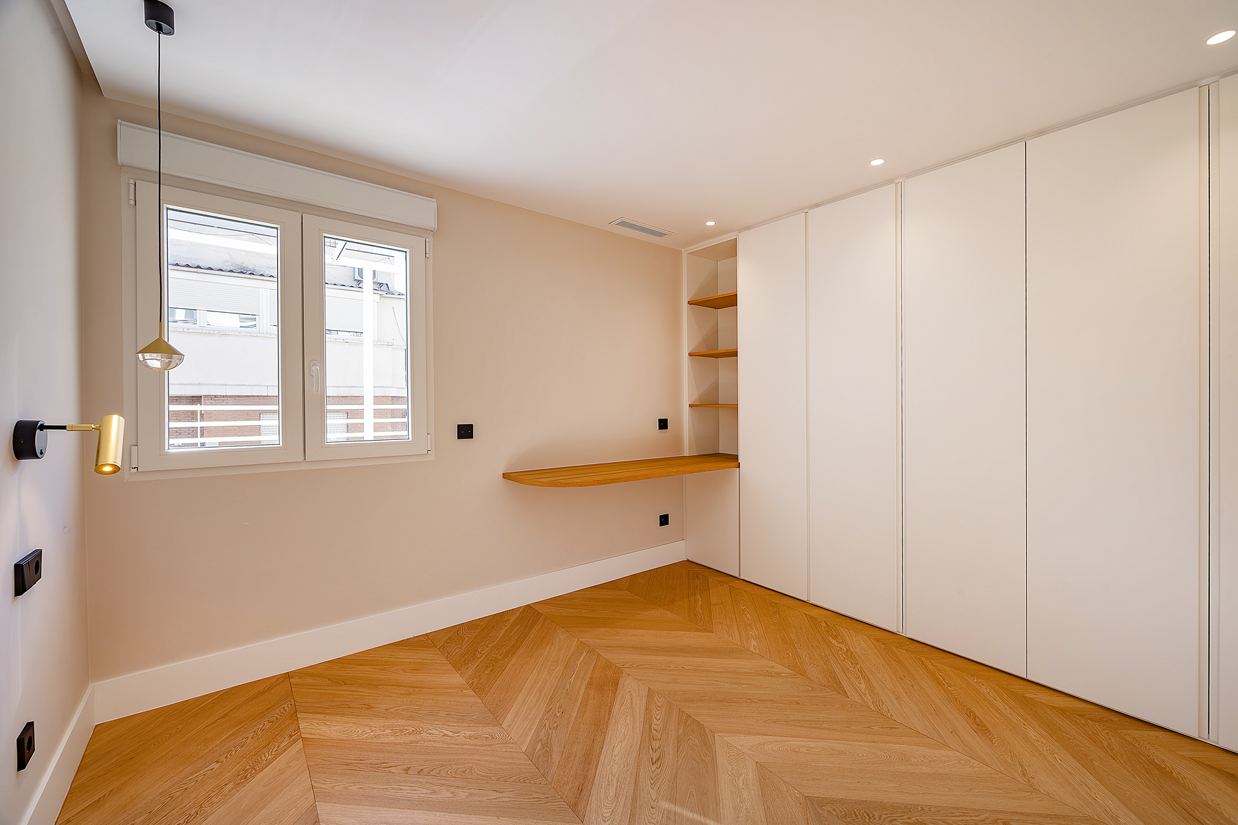  Exclusive renovated Penthouse with terrace near Plaza de Olavide - 物件實景
