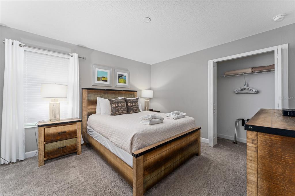 Davenport, Florida, 33896, United States, 8 Bedrooms Bedrooms, ,5 BathroomsBathrooms,Residential,For Sale,1907753