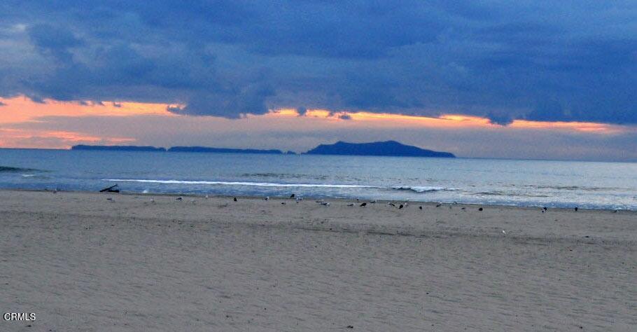 Oxnard, California, 93035, United States, ,Residential,For Sale,1974532