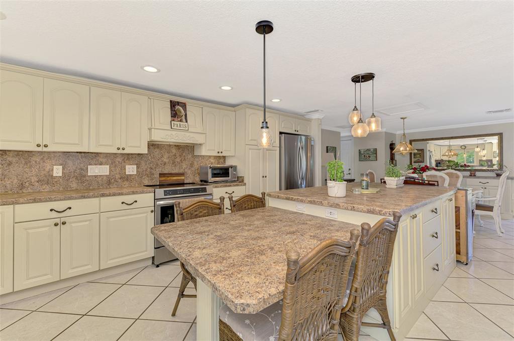 Nokomis, Florida, 34275, United States, 2 Bedrooms Bedrooms, ,2 BathroomsBathrooms,Residential,For Sale,1760306