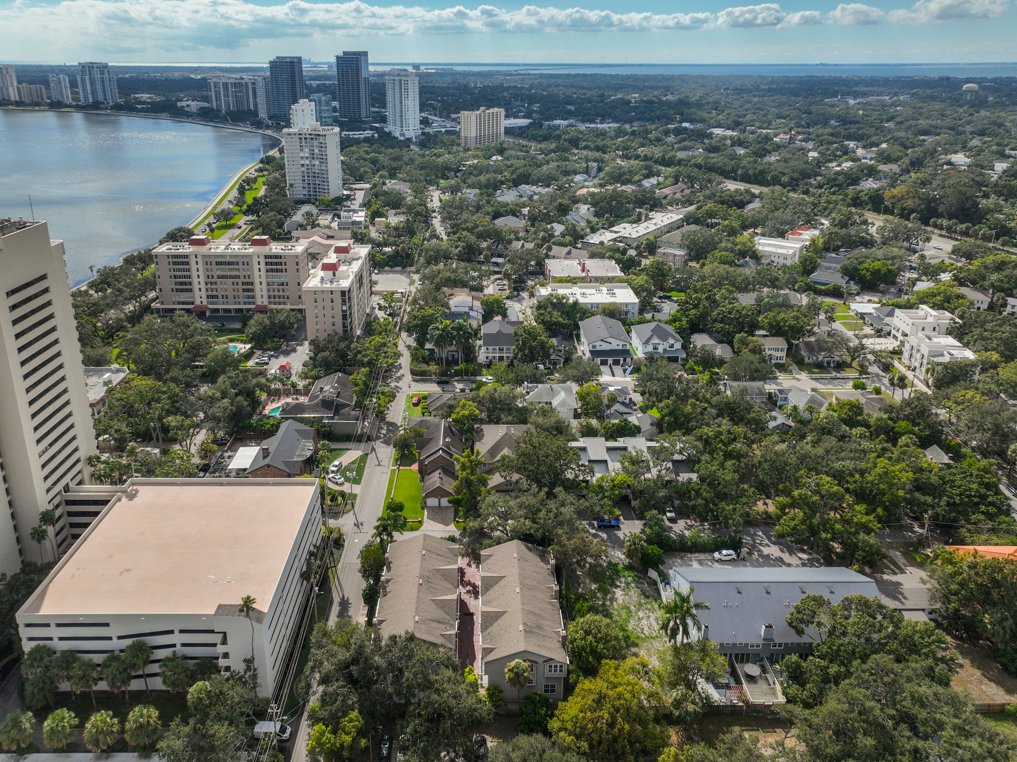 Tampa, Florida, 33629, United States, 3 Bedrooms Bedrooms, ,3 BathroomsBathrooms,Residential,For Sale,1980841