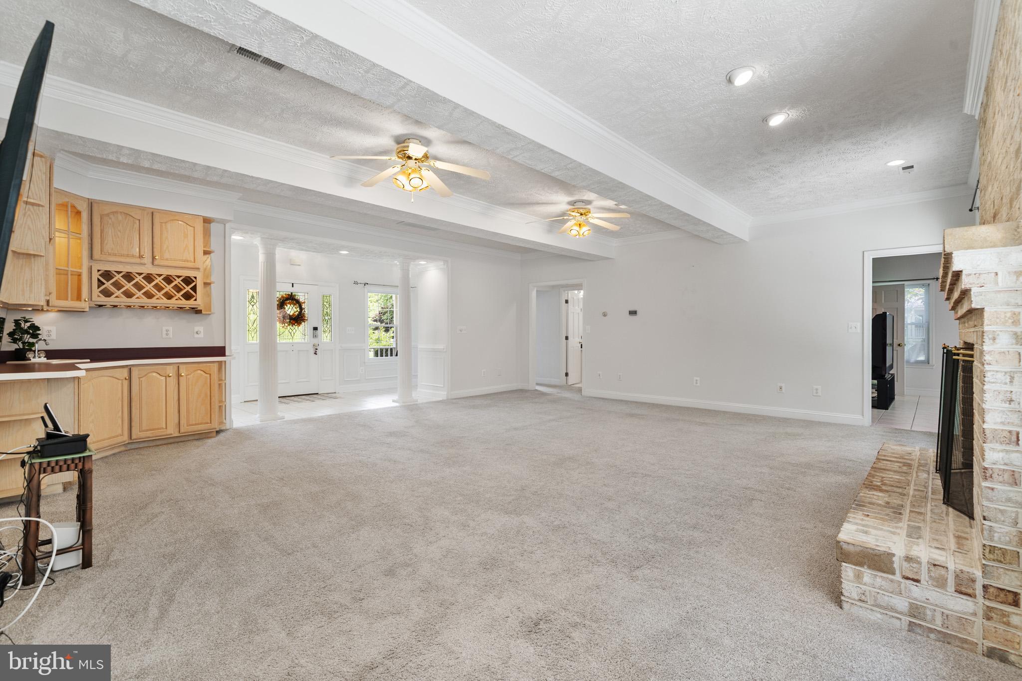 Issue, Maryland, 20645, United States, 5 Bedrooms Bedrooms, ,5 BathroomsBathrooms,Residential,For Sale,1912917