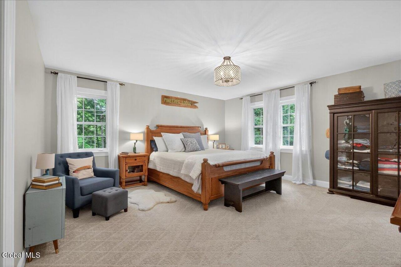 Queensbury, New York, 12804, United States, 3 Bedrooms Bedrooms, ,3 BathroomsBathrooms,Residential,For Sale,1942112