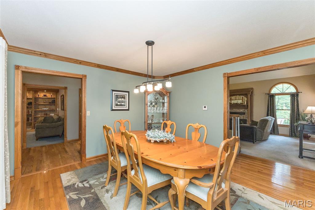Eureka, Missouri, 63025, United States, 4 Bedrooms Bedrooms, ,4 BathroomsBathrooms,Residential,For Sale,1941693