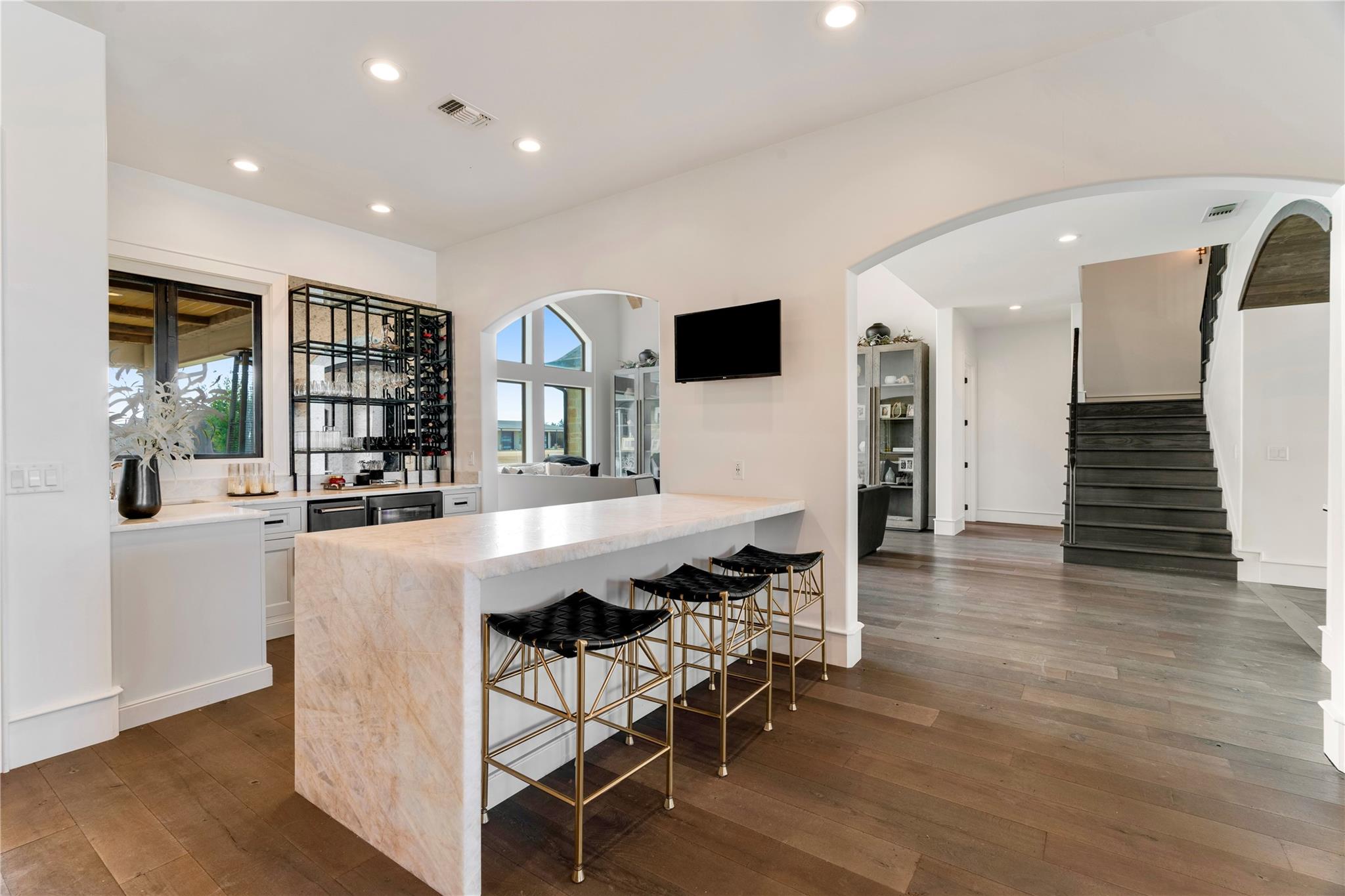 Paris, Texas, 75462, United States, 4 Bedrooms Bedrooms, ,5 BathroomsBathrooms,Residential,For Sale,1980536