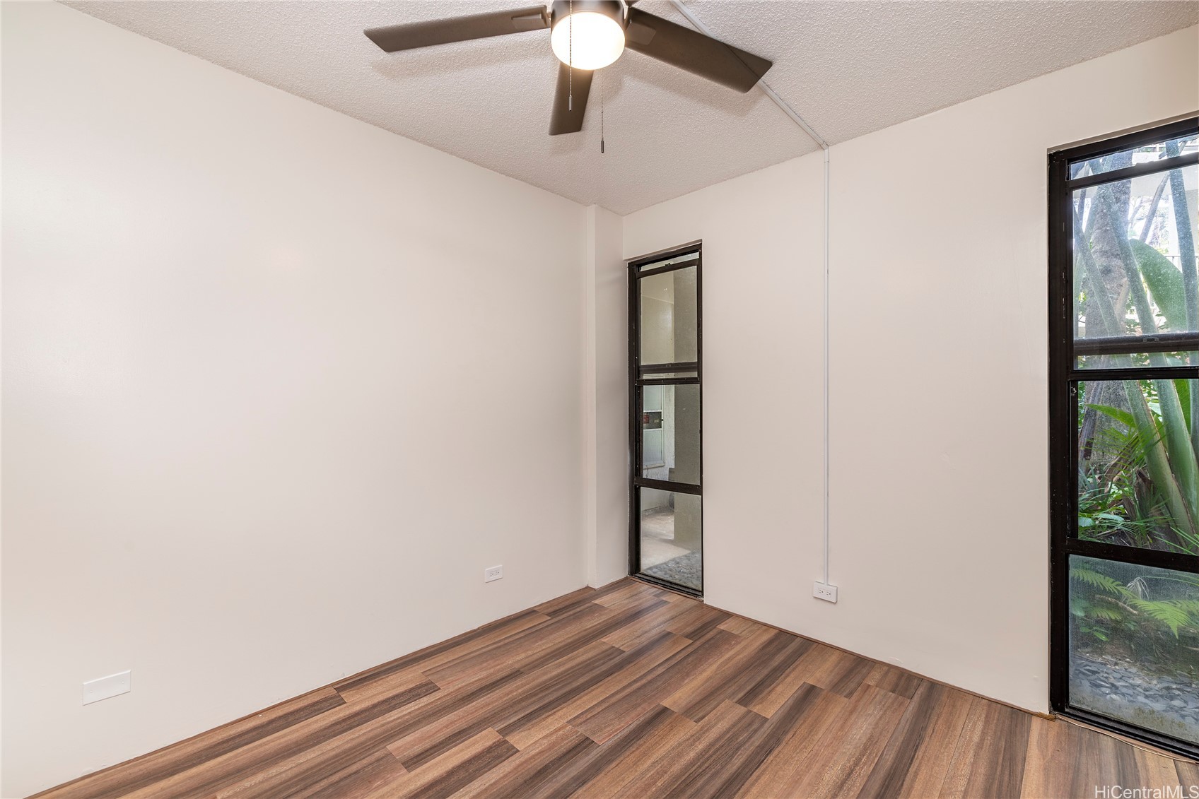 Kailua, Hawaii, 96734, United States, 3 Bedrooms Bedrooms, ,2 BathroomsBathrooms,Residential,For Sale,1906840