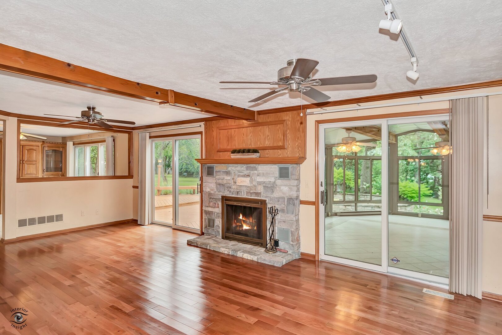 St. Anne, Illinois, 60964, United States, 4 Bedrooms Bedrooms, ,4 BathroomsBathrooms,Residential,For Sale,1901313