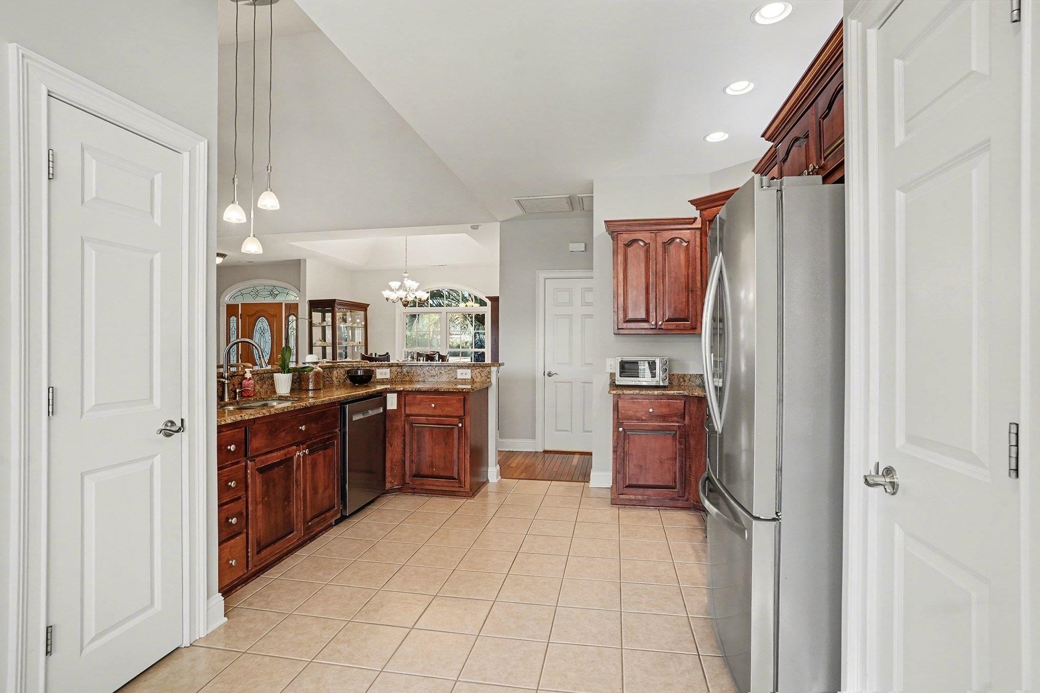 Myrtle Beach, South Carolina, 29579, United States, 4 Bedrooms Bedrooms, ,3 BathroomsBathrooms,Residential,For Sale,2011772