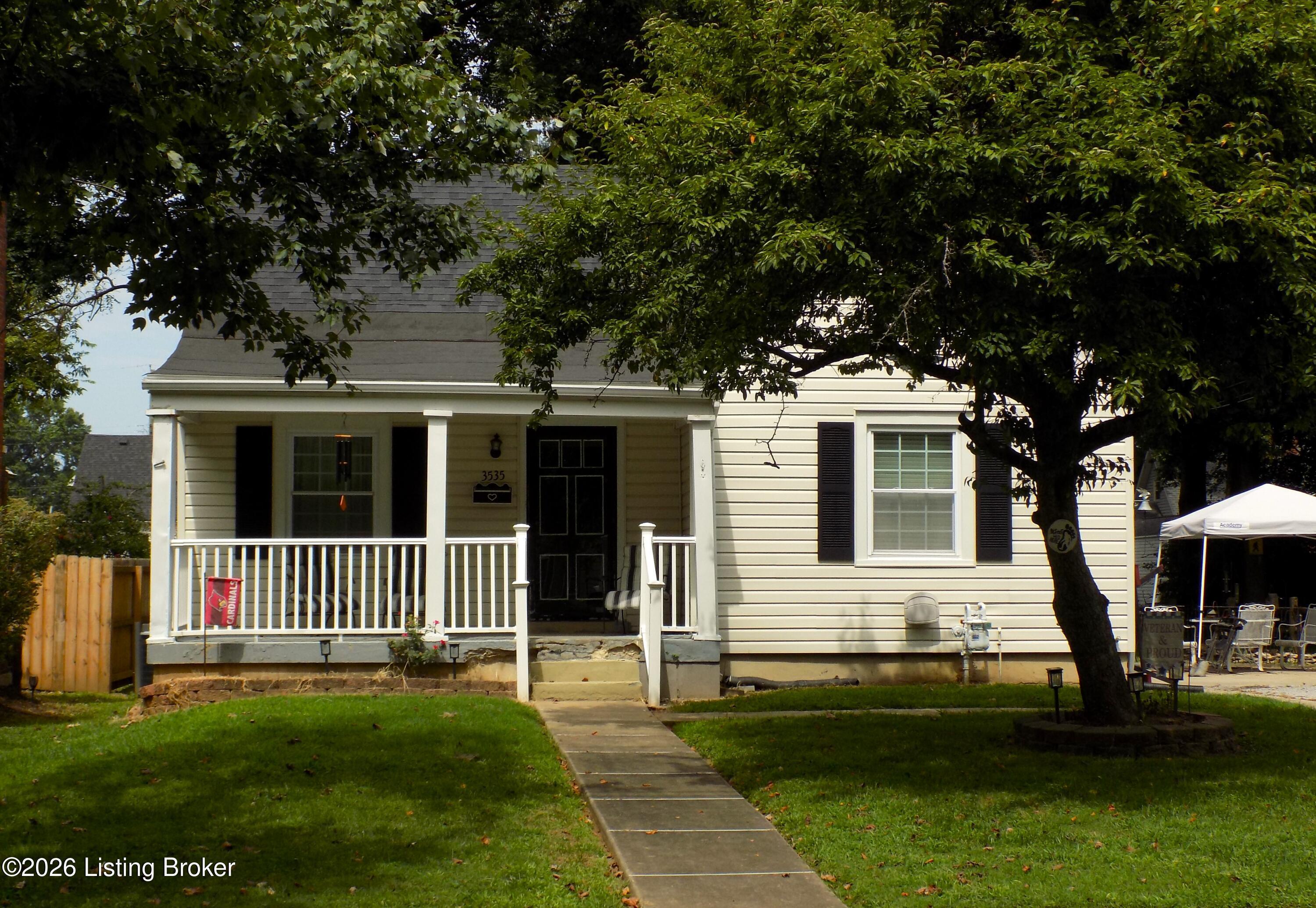 Warner Ave, Louisville, KY 40207 #1