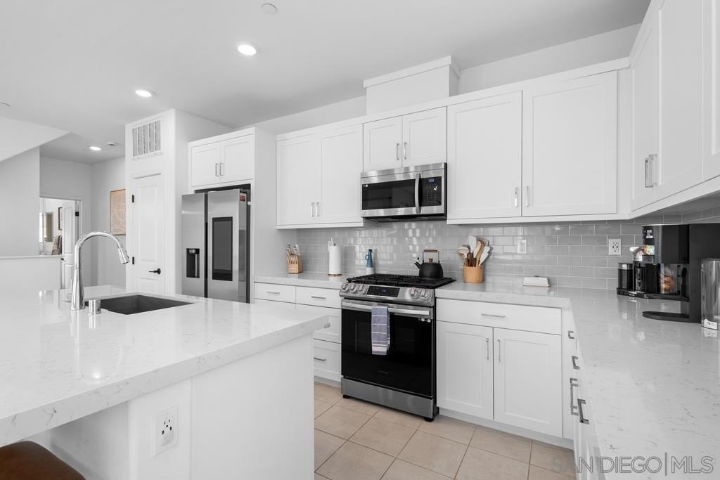 San Diego, California, 92154, United States, 4 Bedrooms Bedrooms, ,4 BathroomsBathrooms,Residential,For Sale,1721951