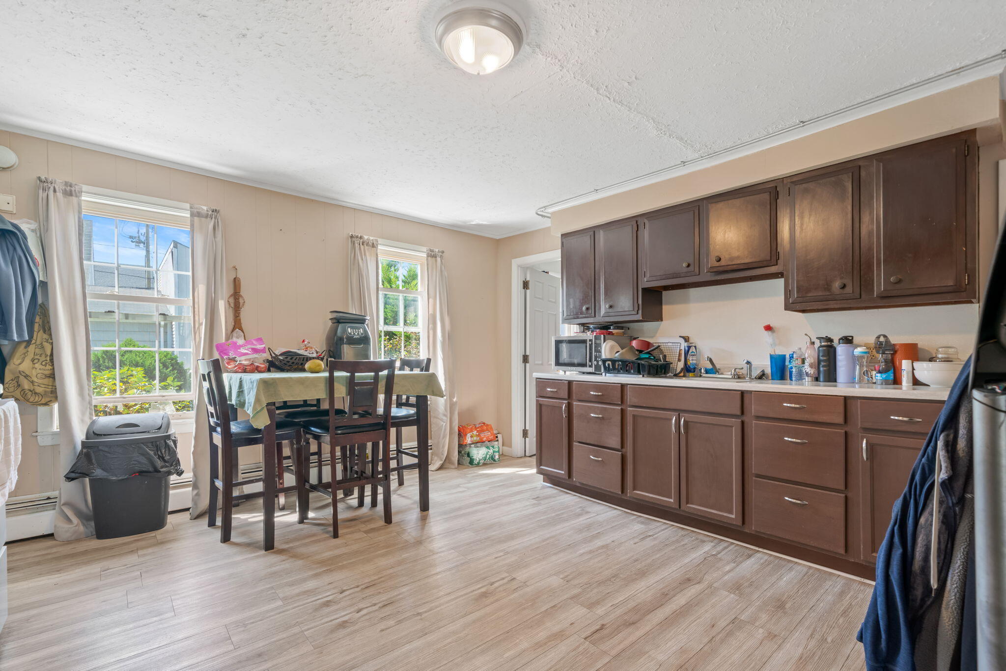 Biddeford, Maine, 04005, United States, ,3 BathroomsBathrooms,Residential,For Sale,1977018