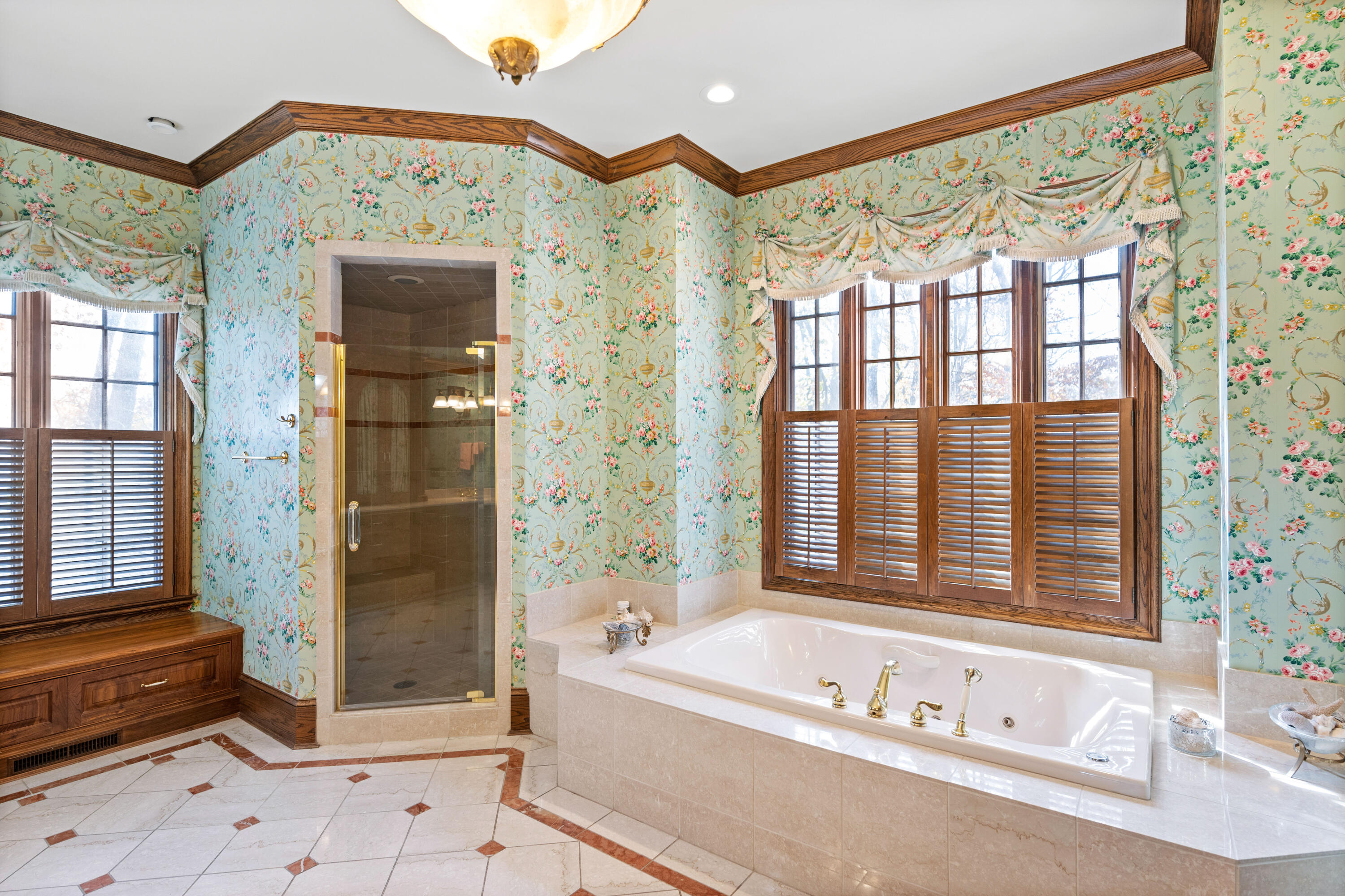 Union, Kentucky, 41091, United States, 6 Bedrooms Bedrooms, ,7 BathroomsBathrooms,Residential,For Sale,1997730