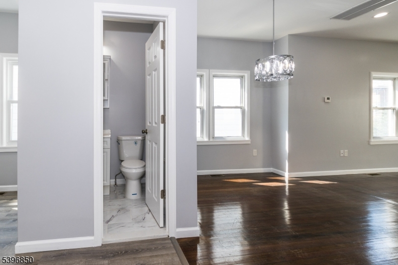 Linden City, New Jersey, 07036, United States, 3 Bedrooms Bedrooms, ,2 BathroomsBathrooms,Residential,For Sale,1991608