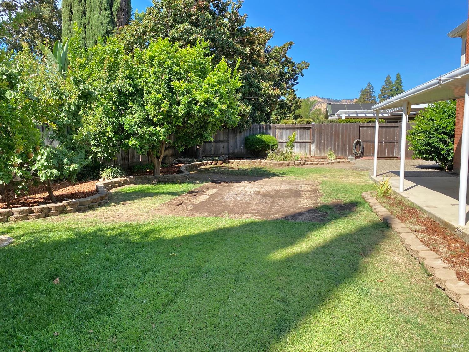 Vacaville, California, 95688, United States, 5 Bedrooms Bedrooms, ,3 BathroomsBathrooms,Residential,For Sale,1911426
