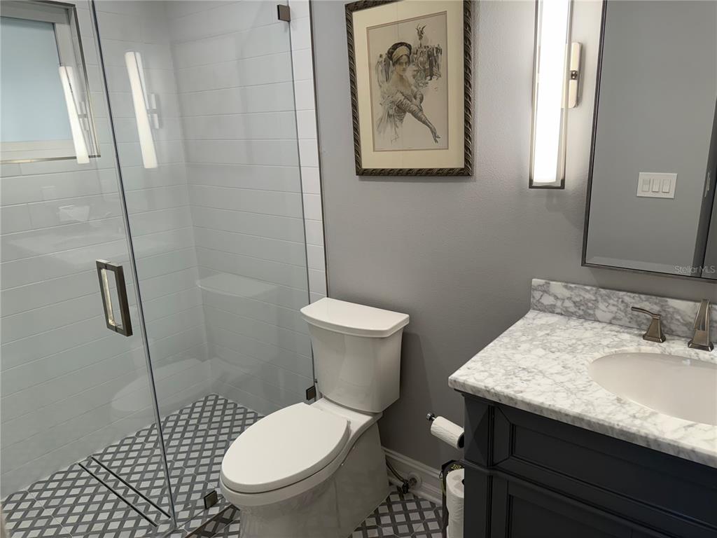 Tampa, Florida, 33613, United States, 7 Bedrooms Bedrooms, ,8 BathroomsBathrooms,Residential,For Sale,1979226