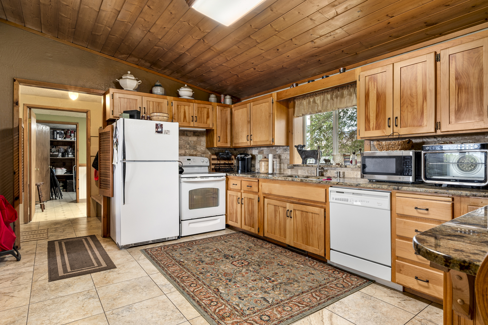 Cedar City, Utah, 84721, United States, 4 Bedrooms Bedrooms, ,2 BathroomsBathrooms,Residential,For Sale,1979997