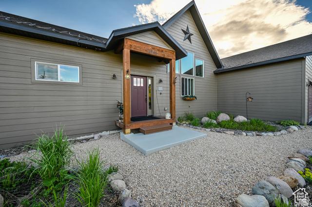 Heber City, Utah, 84032, United States, 3 Bedrooms Bedrooms, ,2 BathroomsBathrooms,Residential,For Sale,1923667