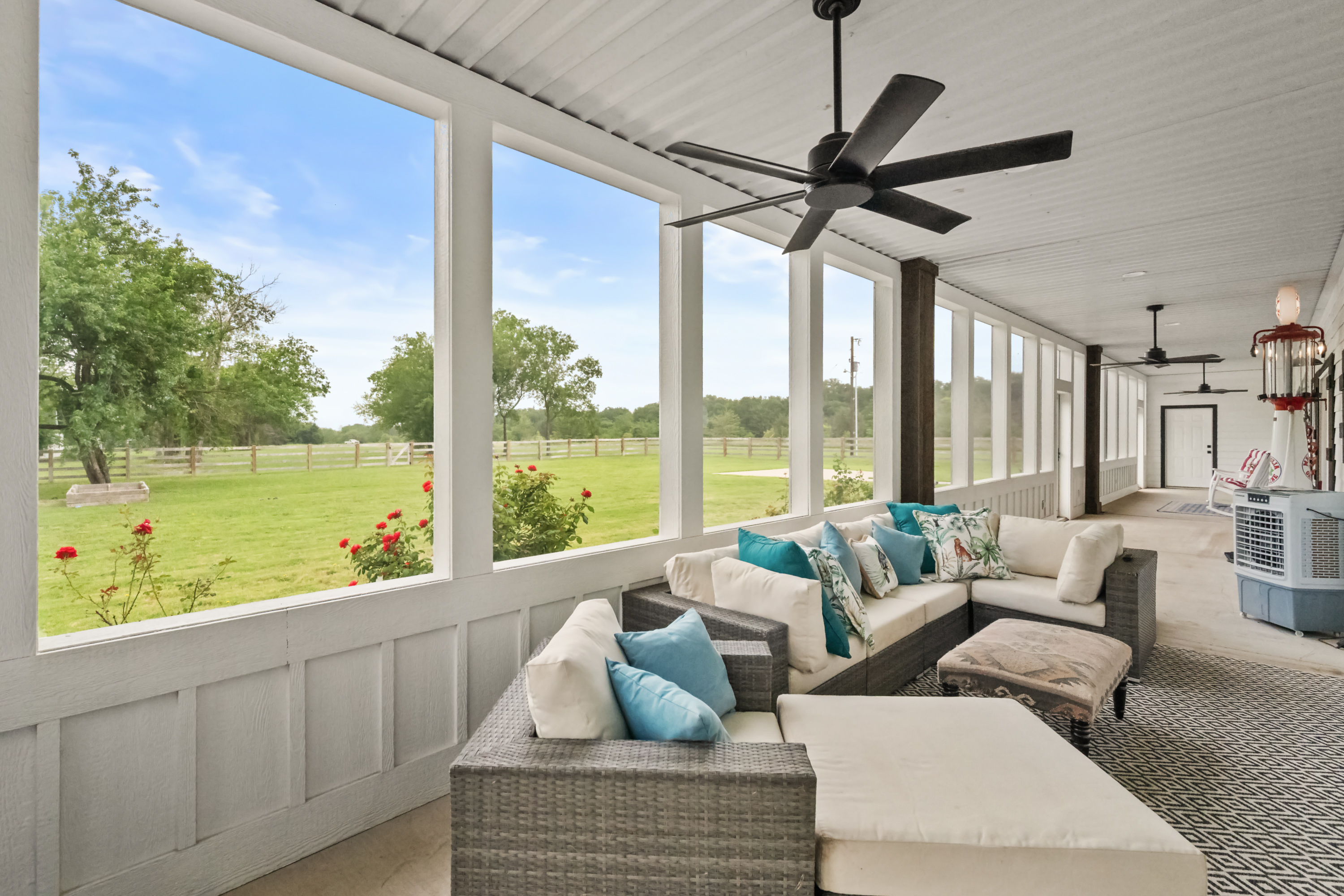 Caddo Mills, Texas, 75135, United States, 4 Bedrooms Bedrooms, ,3 BathroomsBathrooms,Residential,For Sale,1915127