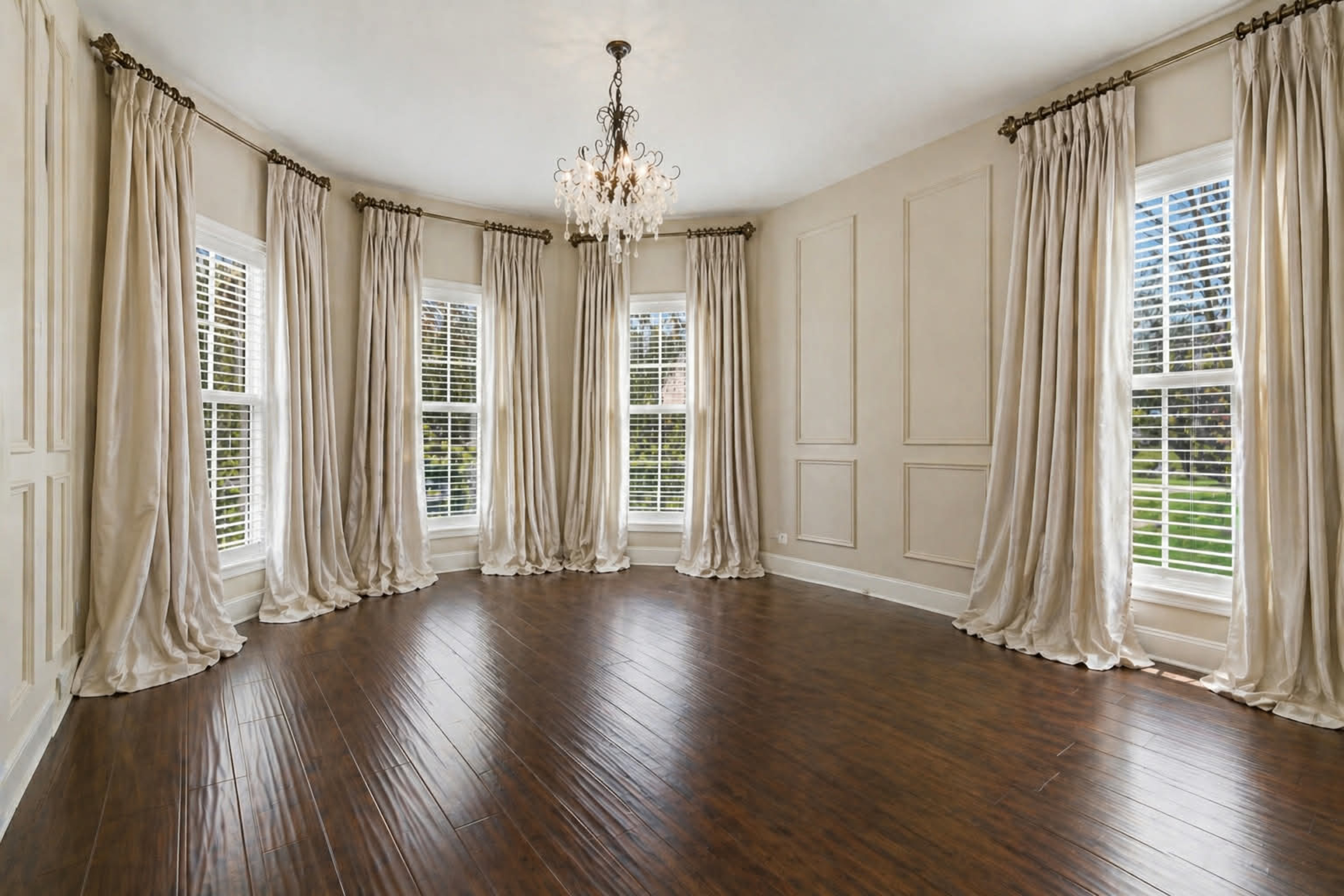  2821 Talon Circle NE - 物件實景